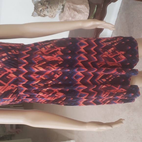 Gap xs sleeveless vneck bold artsy zigzag pattern elastic waist mesmerizing - Picture 3 of 8